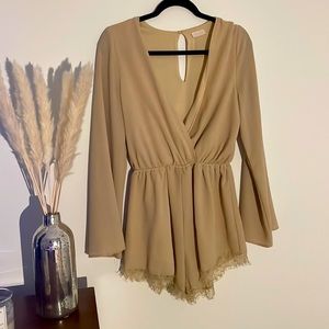 Beige romper